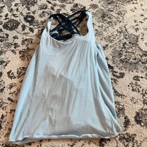 Lululemon tank with built in bra